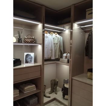 Bútorvilágító lámpák, éjszakai irányfények 